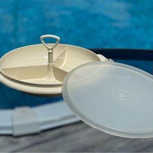 Tupperware Suzette Divided Serving Tray